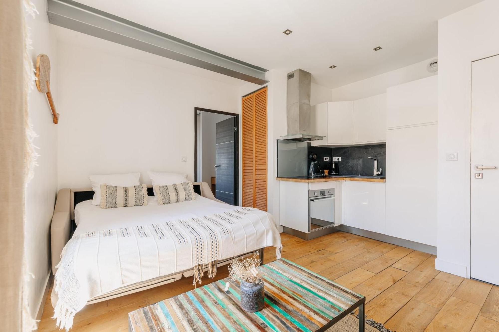 T2 Les Alteas - Cozy & Modern - Quiet Area - Center * Biarritz